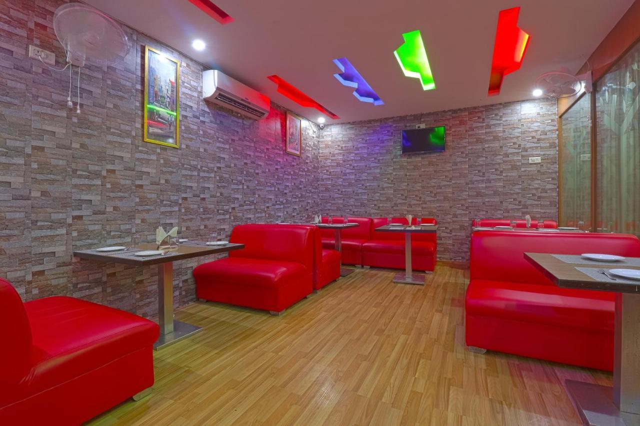 Oyo 834 Shree Balaji Hotel Faridabad Luaran gambar
